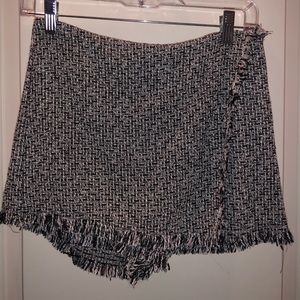 Black and white skort